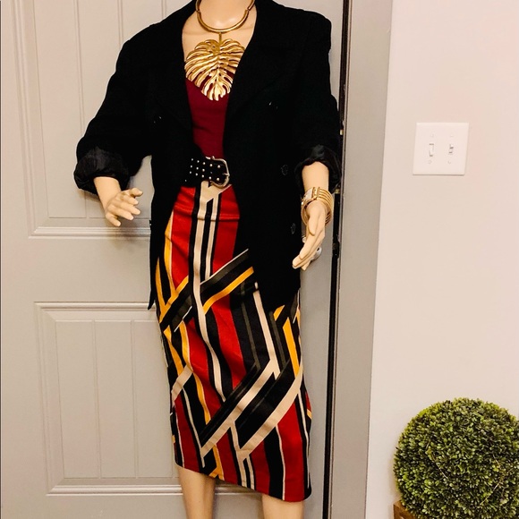 Size 16 black jacket and multi color skirt for sale😍 - Picture 3 of 3